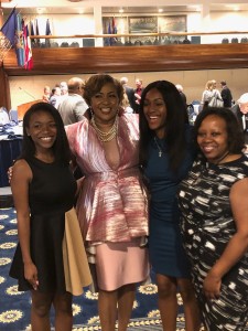 Shawna Mizelle, to the right of Hall of Fame inductee Sonya Ross (in pink), will be a senior at Howard University in the fall. She is a radio host and news reporter for the campus radio station WHBC. She is one of five recipients of an SDX Foundation of Washington journalism scholarship for the 2018-2019 academic year. 