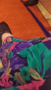 EIJ18 my skirt clashes with carpet